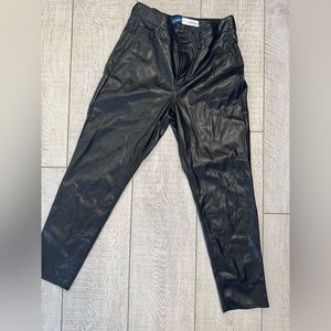 Old navy faux leather pants, never worn size 6